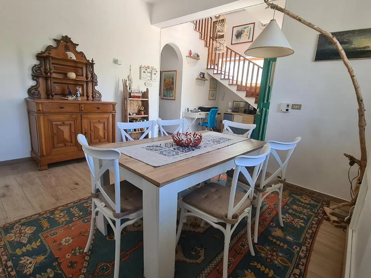Oda ve Kahvaltı B&B Ondamarina Lascari