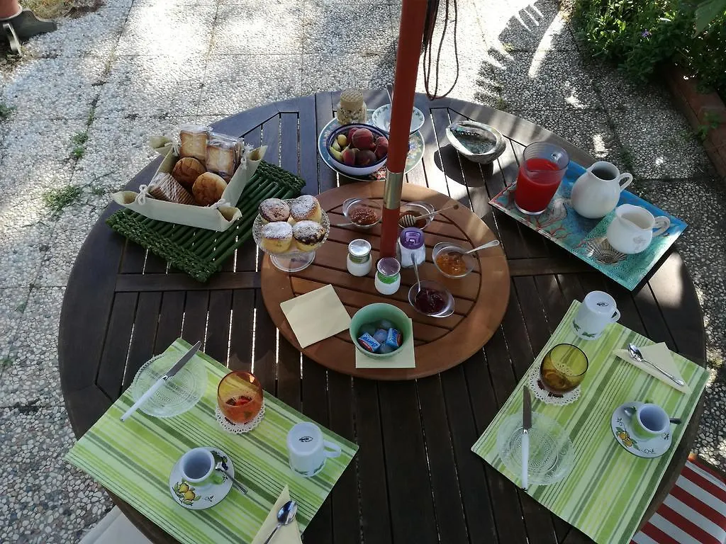 B&B Ondamarina Lascari 0*,  İtalya